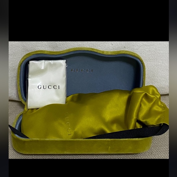 Gucci Gold Sunglasses (New) - Picture 3 of 4